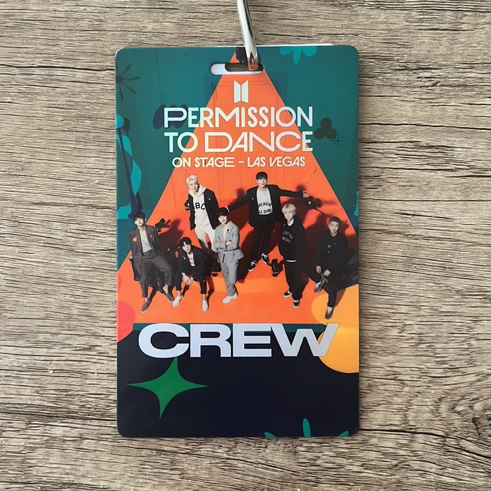 BTS VIP CONCERT BUNDLE!!! - Picture 5 of 6